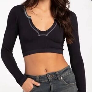 Urban Outfittersfitters Long sleve go for gold